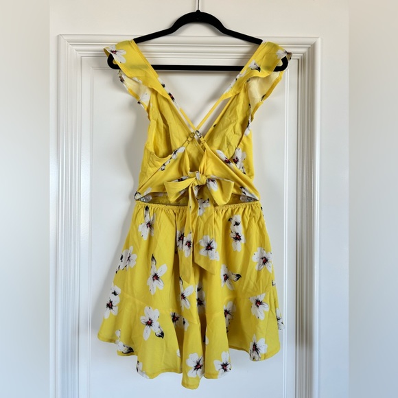 Who I Am Flirty Romper - Picture 3 of 3